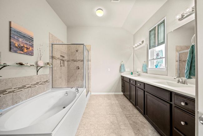22607 Ebbets Field Dr, House other with 3 bedrooms, 2 bathrooms and 2 parking in Spring TX | Image 15