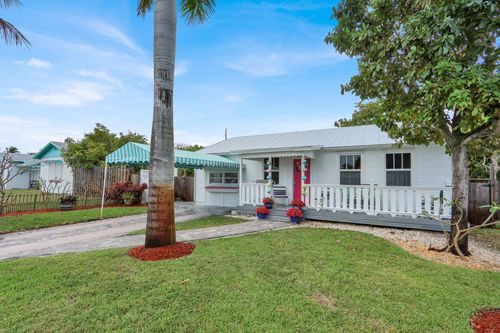 176 E 24th Street, Riviera Beach, FL, 33404 | Card Image