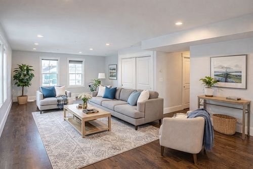 apt-5-244 Central Ave, Medford, MA, 02155-4112 | Card Image