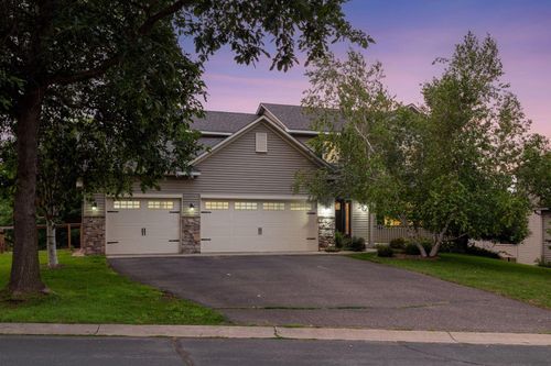 19925 English Ct, Farmington, MN, 55024-8428 | Card Image