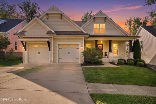 909 Artisan Pkwy, La Grange, KY, 40031-6913 | Card Image