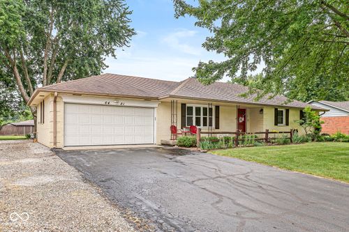 6481 Walnut Way, Brownsburg, IN, 46112-8511 | Card Image