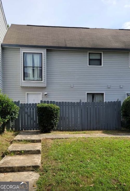 526 Country Greens Dr, jonesboro, GA, 30238-5716 | Card Image