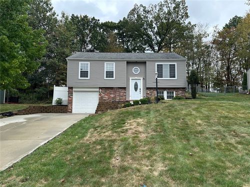 529 Chaparral Dr, Cranberry Twp, PA, 16066-6803 | Card Image