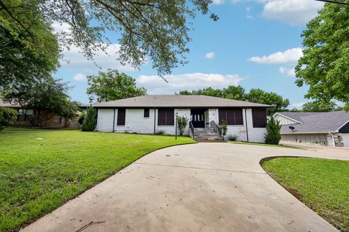 5209 Fairway Cir, Granbury, TX, 76049-5183 | Card Image