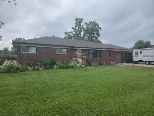 475 Riley Center Rd, Riley, MI, 48041-4113 | Card Image