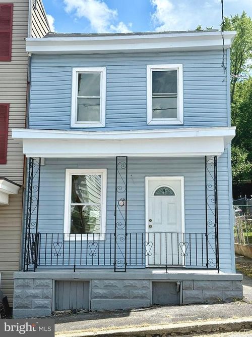 1320 Spruce St, ASHLAND, PA, 17921-1706 | Card Image