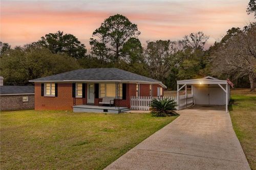 5032 Brookfield Drive N, Mobile, AL, 36693 | Card Image