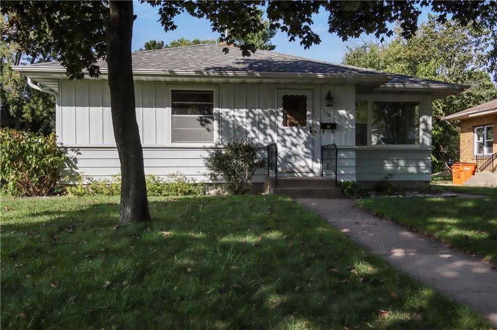Maple St, Eau Claire, WI 54703