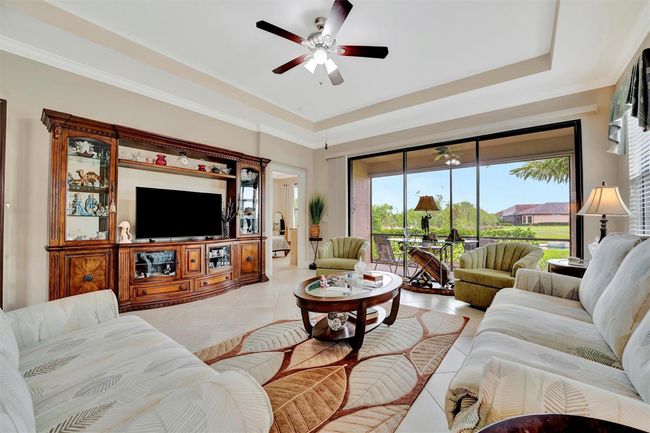 10213 Saint Francis Ter, House other with 3 bedrooms, 2 bathrooms and null parking in PALMETTO FL | Image 9