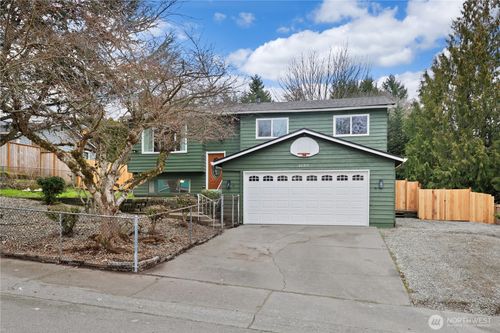 26318 197th Pl Se, Covington, WA, 98042-5019 | Card Image