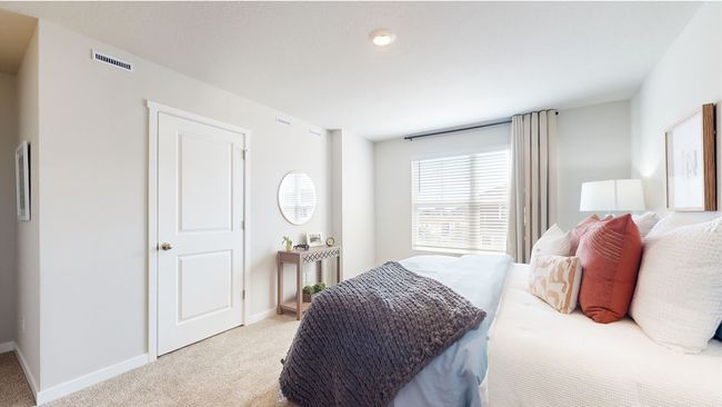 15368 Coyote Dr, Condo with 3 bedrooms, 3 bathrooms and null parking in Urbandale IA | Image 12