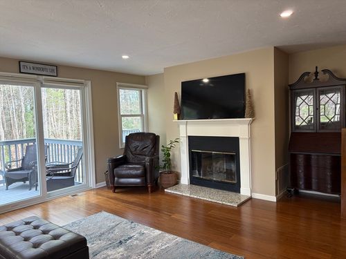 apt-5h-849 Boston Post Rd E, Marlborough, MA, 01752-3751 | Card Image