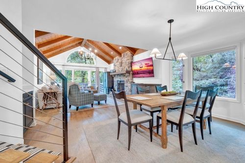 2-194 Hill Beck, Boone, NC, 28607-7955 | Card Image