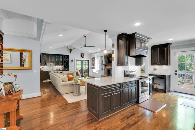 15 High Hill St, House other with 4 bedrooms, 3 bathrooms and 2 parking in Greenville SC | Image 6