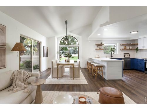 959 Hover Ridge Cir, Longmont, CO, 80501-4142 | Card Image