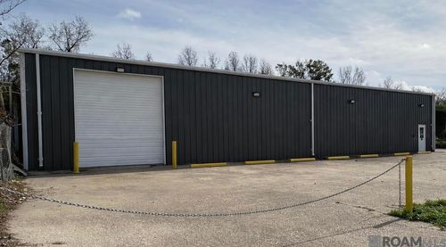 2034 S Southland Ave, Gonzales, LA, 70737-4158 | Card Image
