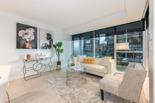 1738 Cook St, Vancouver, BC, V5Y0N3 | Card Image
