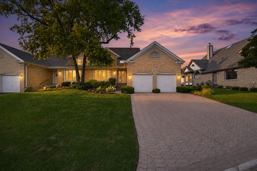 10650 Golf Rd, Orland Park, IL, 60462-7421 | Card Image