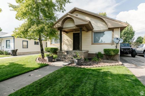 129 E 1st N, Preston, ID, 83263-1329 | Card Image