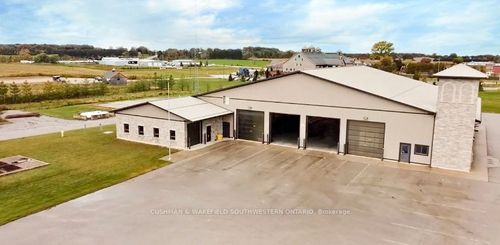 40193 Blyth Rd, Auburn, ON, N0M1E0 | Card Image