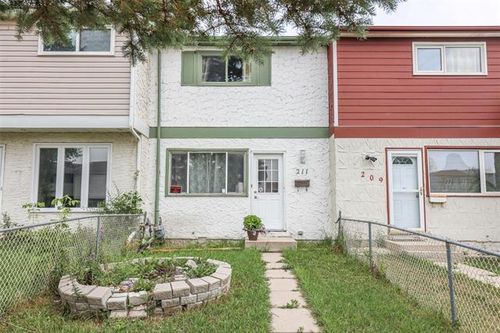 211 Le Maire St, Winnipeg, MB, R3V1M2 | Card Image