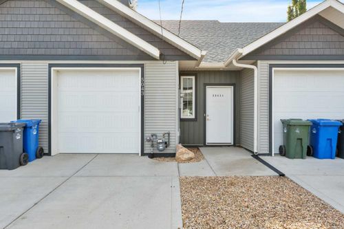 5043 56 St, Innisfail, AB, T4G1R3 | Card Image