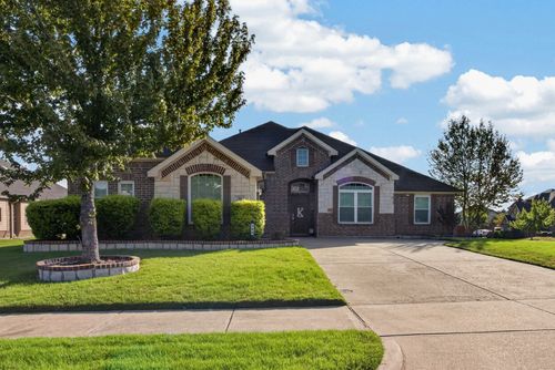 700 Edgewood Dr, Desoto, TX, 75115-4331 | Card Image