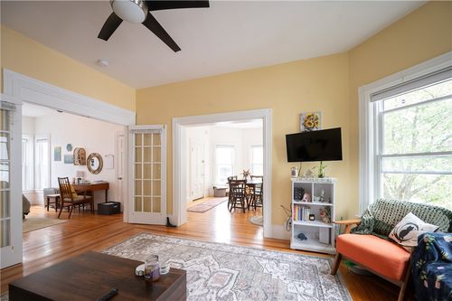 2-81 Wheeler Ave, Cranston, RI, 02905-2707 | Card Image