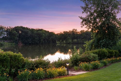 5212 Dundee Rd, Edina, MN, 55436-2047 | Card Image