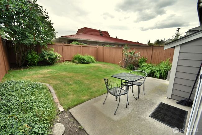 APT-8 - 21121 77 Th Pl W, Townhouse with 3 bedrooms, 3 bathrooms and 2 parking in Edmonds WA | Image 10
