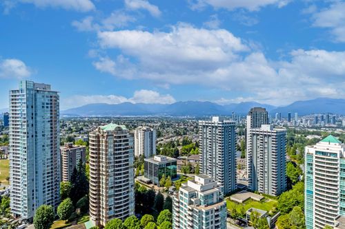 2406-5987 Wilson Ave, Burnaby, BC, V5H2R3 | Card Image