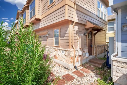 5c-2917 Saville Loop, Austin, TX, 78741-6999 | Card Image