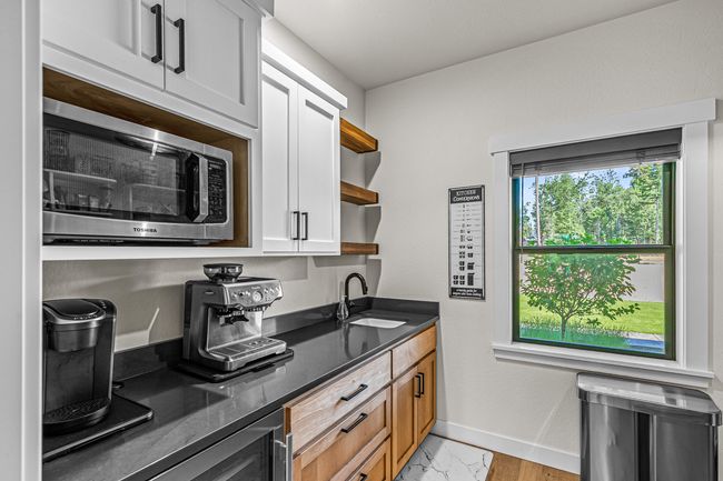 Chef's Pantry | Image 11