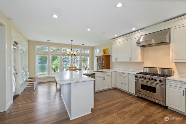 15809 Virginia Point Rd Ne, House other with 3 bedrooms, 3 bathrooms and 1 parking in Poulsbo WA | Image 11
