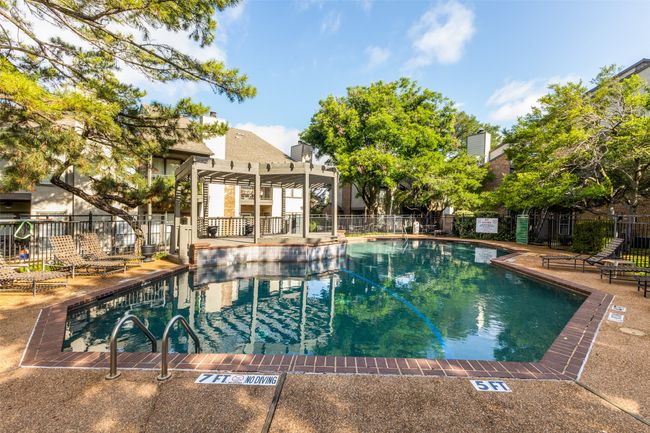 APT-211 - 4067 Beltway Dr, Condo with 2 bedrooms, 2 bathrooms and null parking in Addison TX | Image 19