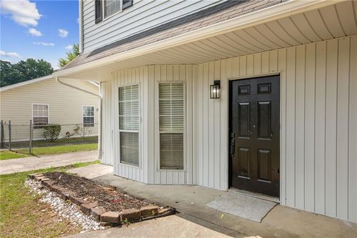 3522 Ten Oaks Ct, Powder Springs, GA, 30127-3658 | Card Image