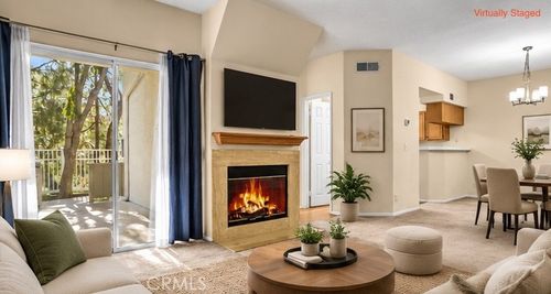 106-624 Indian Oak Ln, Oak Park, CA, 91377-5665 | Card Image