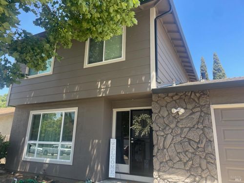 617 Skylark Dr, Suisun City, CA, 94585-2224 | Card Image