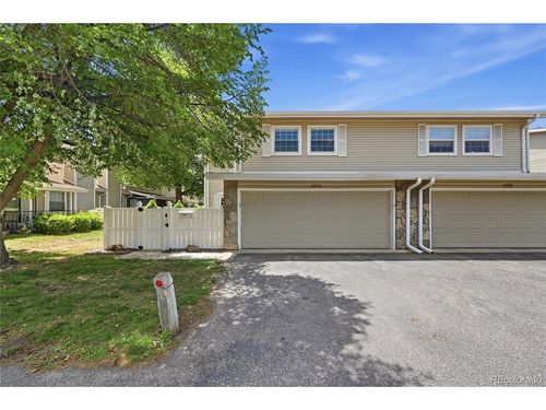 2770 S Heather Gardens Way, Aurora, CO, 80014-3606 | Card Image