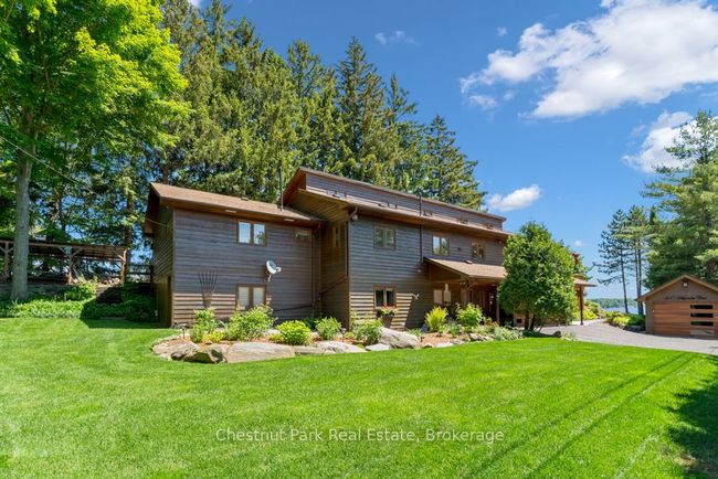 247 Wapaska Cres, House other with 5 bedrooms, 3 bathrooms and 3 parking in Gravenhurst ON | Image 38