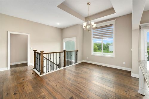18902 Weaver St, Spring Hill, KS, 66083-4584 | Card Image