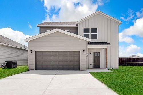 10508 Ruffin Dr, Fort Worth, TX, 76131-4040 | Card Image