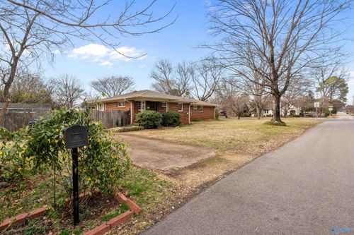 215 Minor St Ne, Huntsville, AL, 35801-3050 | Card Image