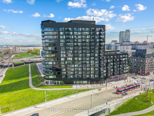 624-51 Trolley Cres, Toronto, ON, M5A0E9 | Card Image