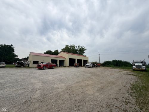 1367 E National Ave, Brazil, IN, 47834-2719 | Card Image
