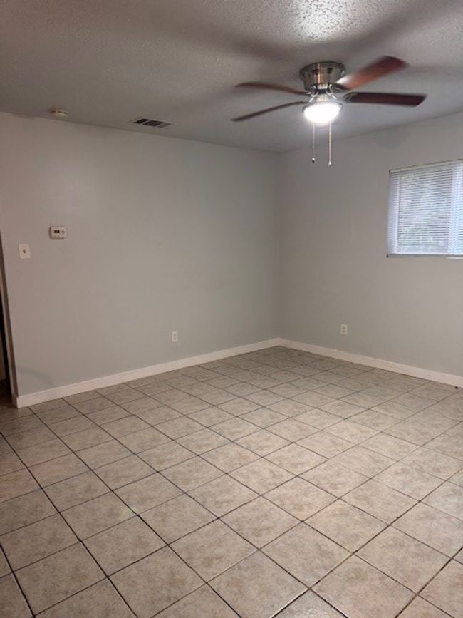 1903 Magnolia Dr, Townhouse with 1 bedrooms, 1 bathrooms and 2 parking in Round Rock TX | Image 4