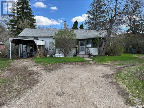 465 Lake Rd, Fort Qu'appelle, SK, S0G1S0 | Card Image