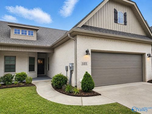 111 Farmall Ln, Madison, AL, 35757-5603 | Card Image