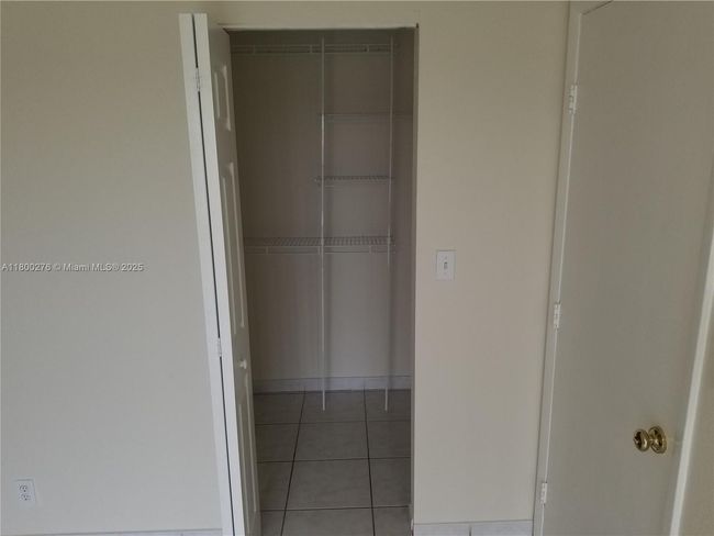 APT-402 - 8560 N Sherman Cir, Condo with 2 bedrooms, 2 bathrooms and null parking in Miramar FL | Image 12